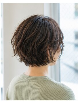 アースオーセンティック 小平店(EARTH Authentic) ふんわりレイヤーショート