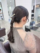 オフ(off)&nbsp;タイトローポニー|お呼ばれ|結婚式|イベント|推し活|ヘアセット