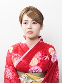 大人っぽく仕上げたいあなたにオススメ☆夜会巻き崩しスタイル