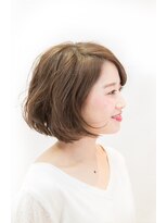 セシール インターナショナル(CECILE International)&nbsp;透明感ある重めのボブ