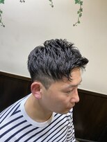 刈り上げ束感ショート