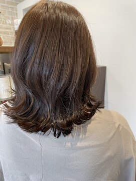 ヴィフ ヘアー(vif hair) 外ハネミディアム