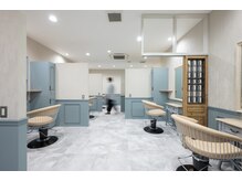 フェアリーテール つきのわ店の雰囲気（月の輪駅/武蔵嵐山駅ともに徒歩9分！駐車場も広々♪電話予約も◎）