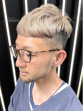 ピークアブー 原宿ハラカド(PEEK-A-BOO) ハイトーン＆ベリーショート