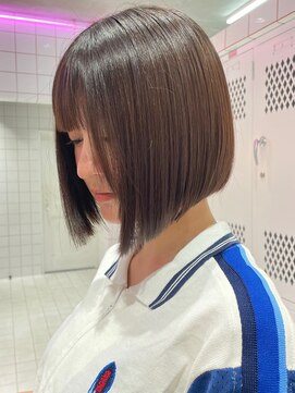 ロンドルーチェ 心斎橋(Lond luce) ダークアッシュ/ミディアムレイヤーカット［髪質改善/縮毛矯正］