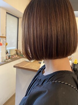 アカラヘアー ラウレア(AKALA HAIR Laule'a) カジュアルボブ