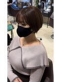ショートボブ