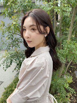 ガーランド (Garland) 大人かわいい顔まわりレイヤーピンクベージュシースルーバング