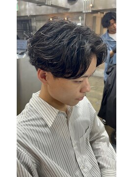 ロンドガルマン 名古屋(Lond GULLMAN) SEIYA指名　カルマパーマ