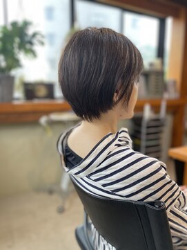 コモレビ(komorebi) 【嶋崎翔】脱白髪染め濃いめグレージュ