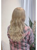 ロングウェーブ×ハイトーンベージュ
