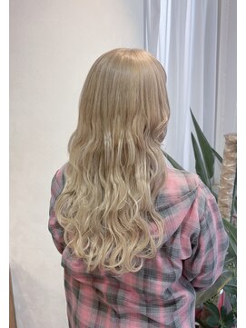 フレア 心 武庫之荘(flare) ロングウェーブ×ハイトーンベージュ