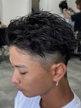 レボ(Revo) この夏流行る。リバースショート