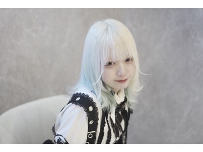 リリス(Lilith)の写真