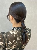 大人可愛いを叶える♪紐アレンジポニーテール