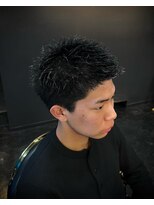 キングスマントーキョー 立川北口店(KINGSMAN TOKYO)&nbsp;アップバング / ツーブロック / スキンフェード 【立川】