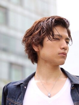 リンクス(Links)の写真/男性のお客様も気兼ねなく通える雰囲気と、話しやすいスタッフの人柄が◎ON/OFFキマるスタイルをご提案☆彡