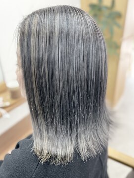 ランプ(Lamp) 白髪ぼかしにも/バレイヤージュカラー/ハイライト/中野/白髪染め