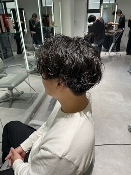 ユニック ウメダ(unique UMEDA) ツイスパ/メンズパーマ/20代