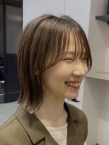 ニーフ(neaf) オリーブグレージュ×大人レイヤーボブ