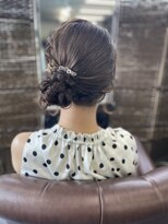 オウルヘアー(Owl hair) サイドアレンジ/お団子アレンジ/ロング