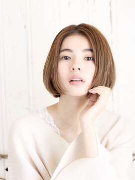 コム(com by neolive) 触りたくなるストレートボブ 2