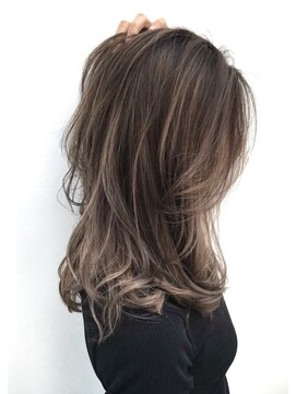 トルネード(TORNADO) 外国人風チョコレートグレージュハイライト