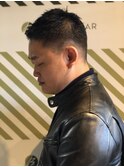 大人の刈り上げスタイル【BARBER-BAR】