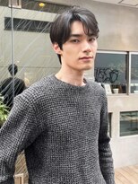襟足を残したツーブロックマッシュ シークレットパーマ