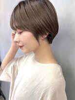 アイユー(ii+U)&nbsp;ショート　ボブ　カット　大人カジュアル　くびれショート