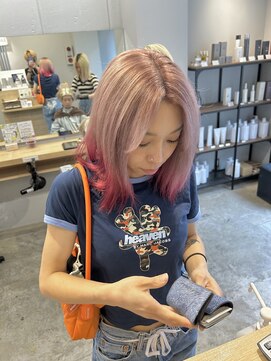 イオール 北千住(ior) ピンクミルクティーｘレッド【ior北千住】