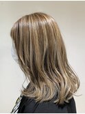 ハイライト ゴールドベージュ