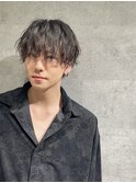 ツイストスパイラル波打ちスパイラルセンターパート刈り上げ束感