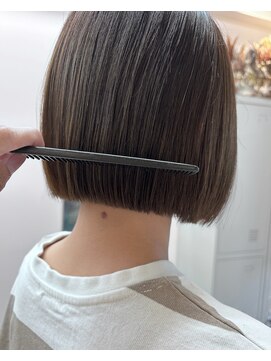 ルックアット(Look at) 【Lookat】オリーブベージュ似合わせカット着物ヘア大人ガーリー