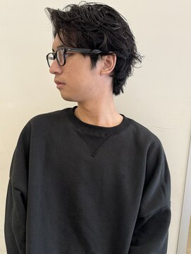 マカロンコワフュールドウシワカマル(macaron coiffure de ushiwakamaru) ランダムカールパーマ