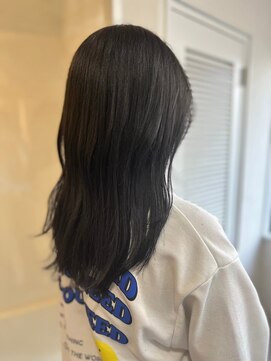 ソイクフ 高田馬場店(SOY-KUFU) 黒髪スタイルレイヤーカットアッシュカラー