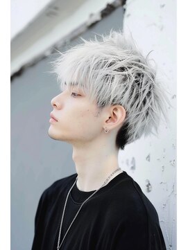 ロム 札幌大通(LOM) ホワイトマッシュ【札幌】