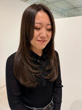 ルーム(room) ロングレイヤー/ツヤ髪/owayカラー