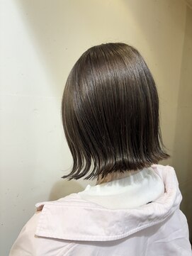 オーガニックマインド 坂戸 鶴ヶ島(organic+mind) ブリーチなしダークグレージュ切りっぱなしボブ透明感