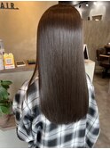 ナチュラルブラウン透け感ロングヘア大人可愛いストレートヘア