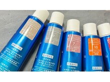 カラー剤の種類も豊富でカラーも個人に似合うものを選択し、施術します★