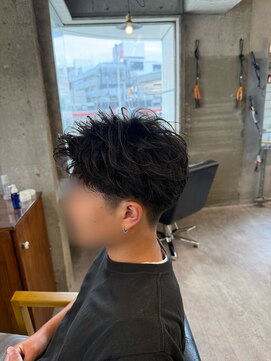 タメ(tame-) サーフカール/フェザーパーマ/ブルーブラック【都賀/メンズ】