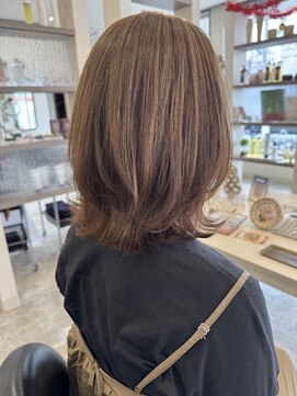 フォルムヘアデザイン 足利店(FORME hair design) ◯ベージュ×大人くびれミディ◯:stylist 白石