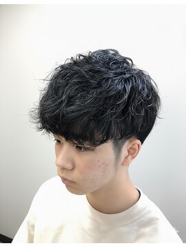 ヘアーメイク クーラ 行橋店(Hair make CURA) ツーブロックマッシュツイストパーマ