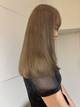 カシェル トウキョウ(Cashel Tokyo) レディース ベージュ ハイトーン ブリーチ