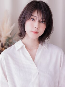 カバーヘア ブリス 志木南口駅前店(COVER HAIR bliss) 斜めバングローライトカラーブリーチなしハッシュカット30代a