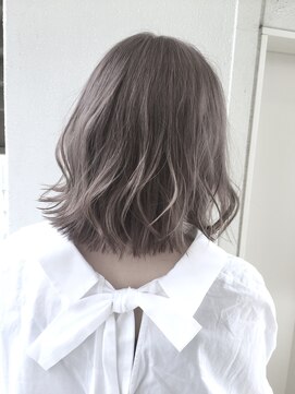 ヘアーデザイン シュシュ(hair design Chou Chou by Yone) ☆chou chou☆透け感グレージュ×切りっぱなしボブ