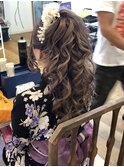高めボリュームポニーテール