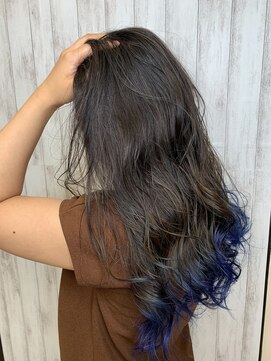 カイノ イオンモール草津店(KAINO) 派手髪☆裾ブルー☆