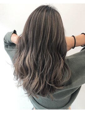 トゥルークリエイション 久喜(True Creation) グレージュハイライト